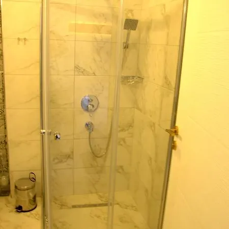 Konukevim Mesrutiyet